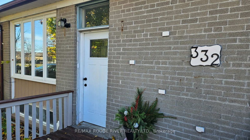 332 Rosedale Drive, Whitby