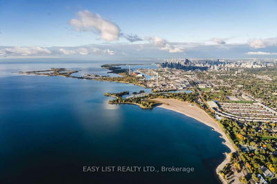 Unit 25 — 2112 Queen St, Toronto - The Beaches image-0-3