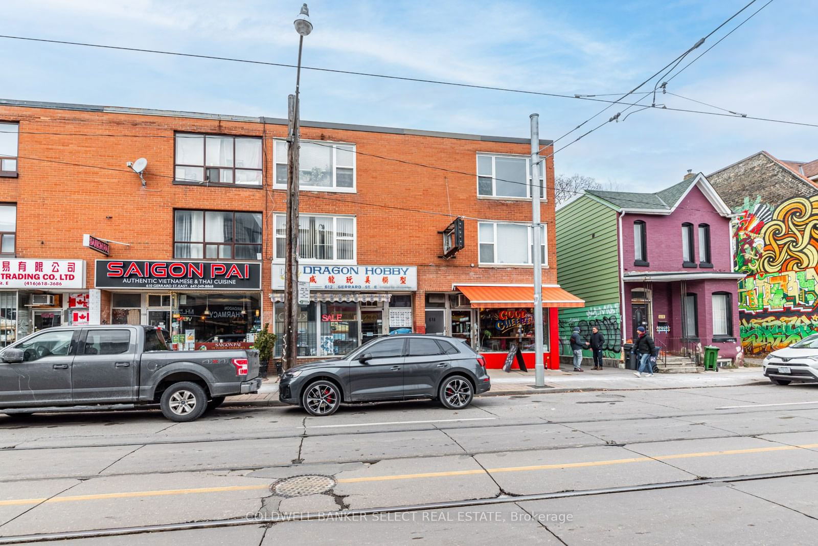 Building in 614 Gerrard Street