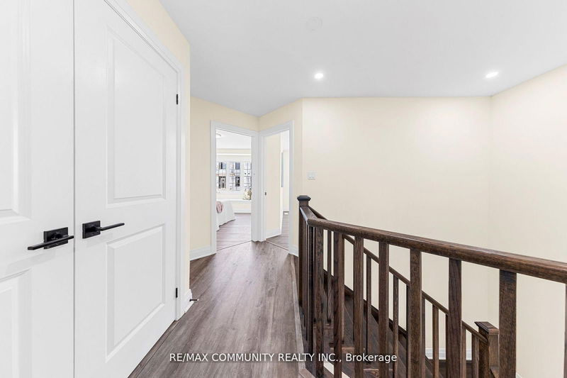 home for lease on 3307 Thunderbird Prom
