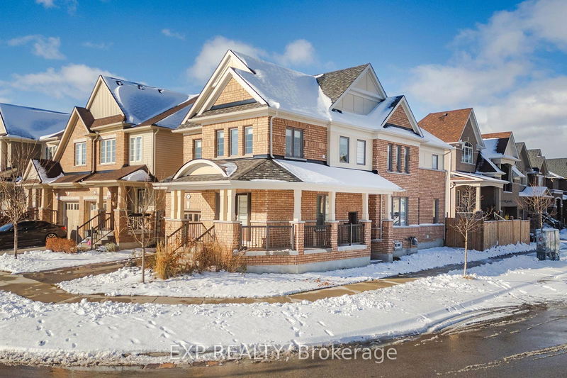 home for sale on 2344 Equestrian Crescent