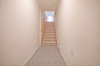 2706 Deputy Minister Path, Oshawa - Windfields image-0-3