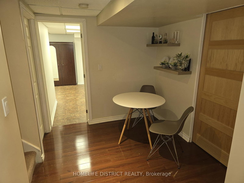 29 Freer Cres, Ajax, L1T 4N5 | Image 2