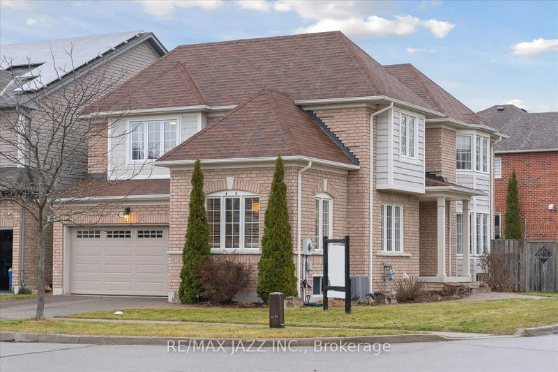 home for sale on 547 Shaftsbury Street