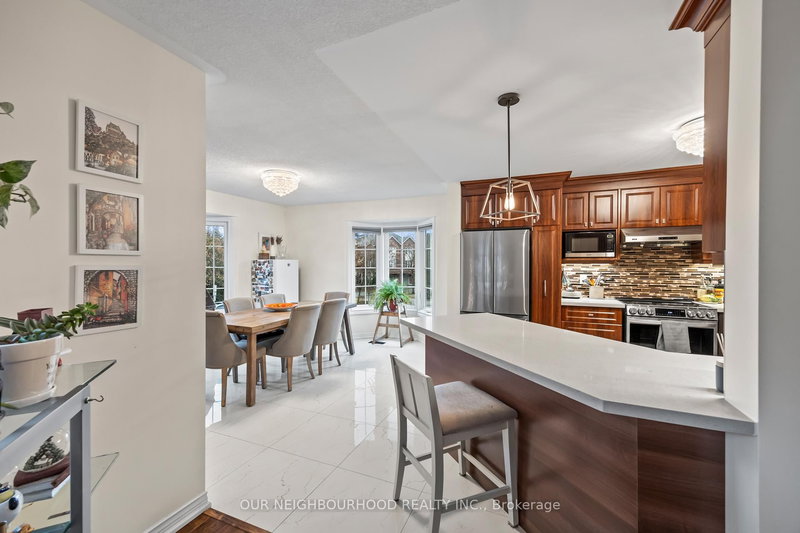 33 Guildpark Ptwy, Toronto, M1J 3P1 | Image 3