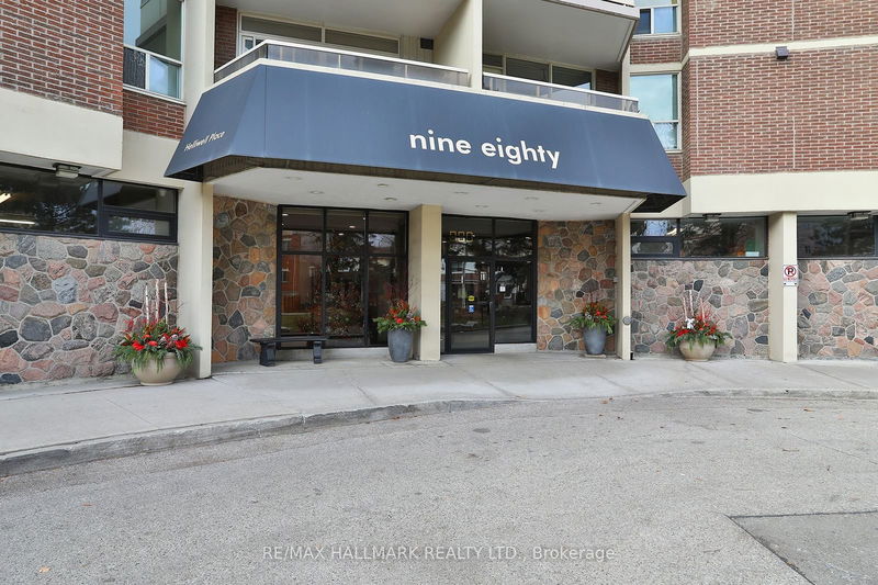 980 Broadview Ave #1808, Toronto, Ontario (MLS E11891228)