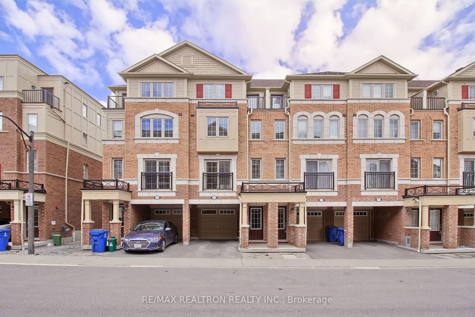 Townhouse leased at 424-2201 Chevron Prince Path, Oshawa, Windfields, L1L 0K9 - MLS: E11893787