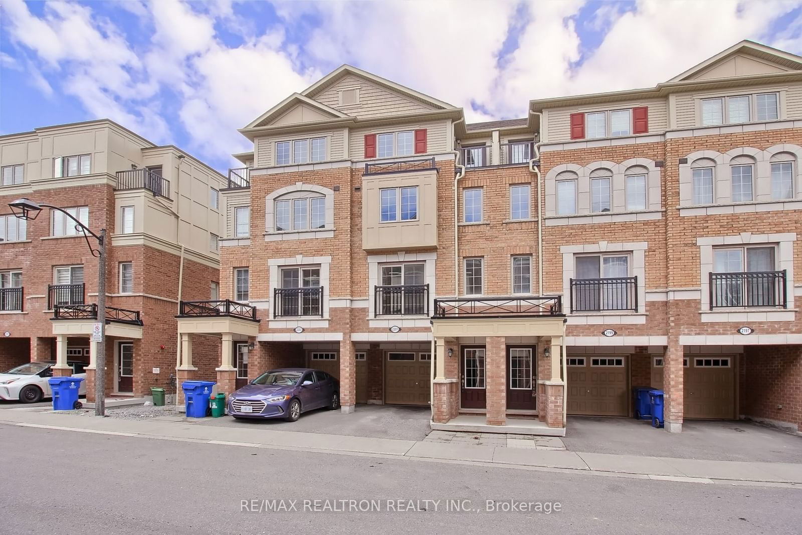 Townhouse leased at 424-2201 Chevron Prince Path, Oshawa, Windfields, L1L 0K9 - MLS: E11893787