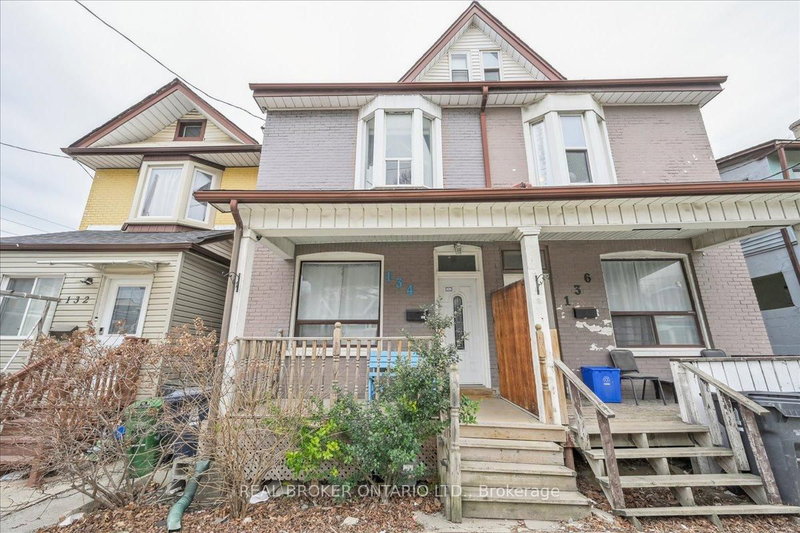 Upper - 134 Jones Ave, Toronto, M4M 3A1 | Image 2