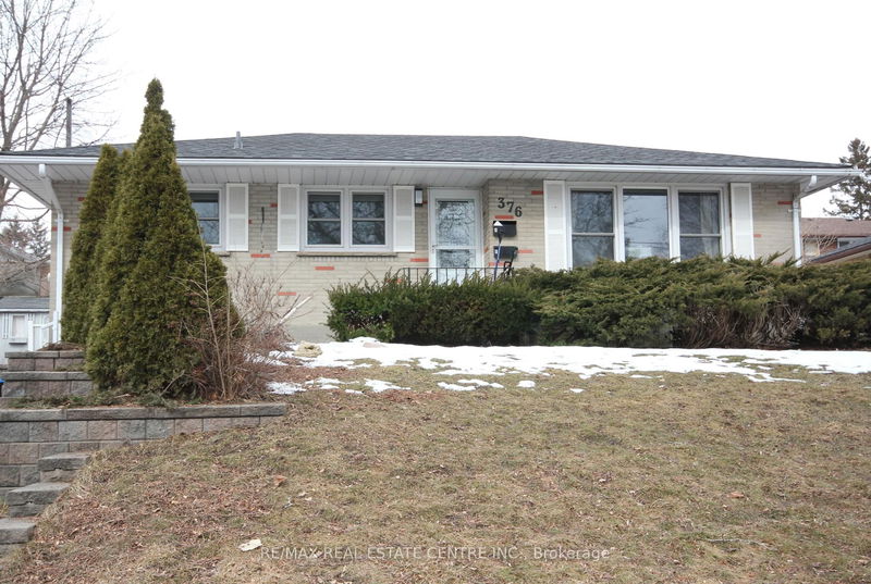 home for lease on Main-376 Humewood Avenue