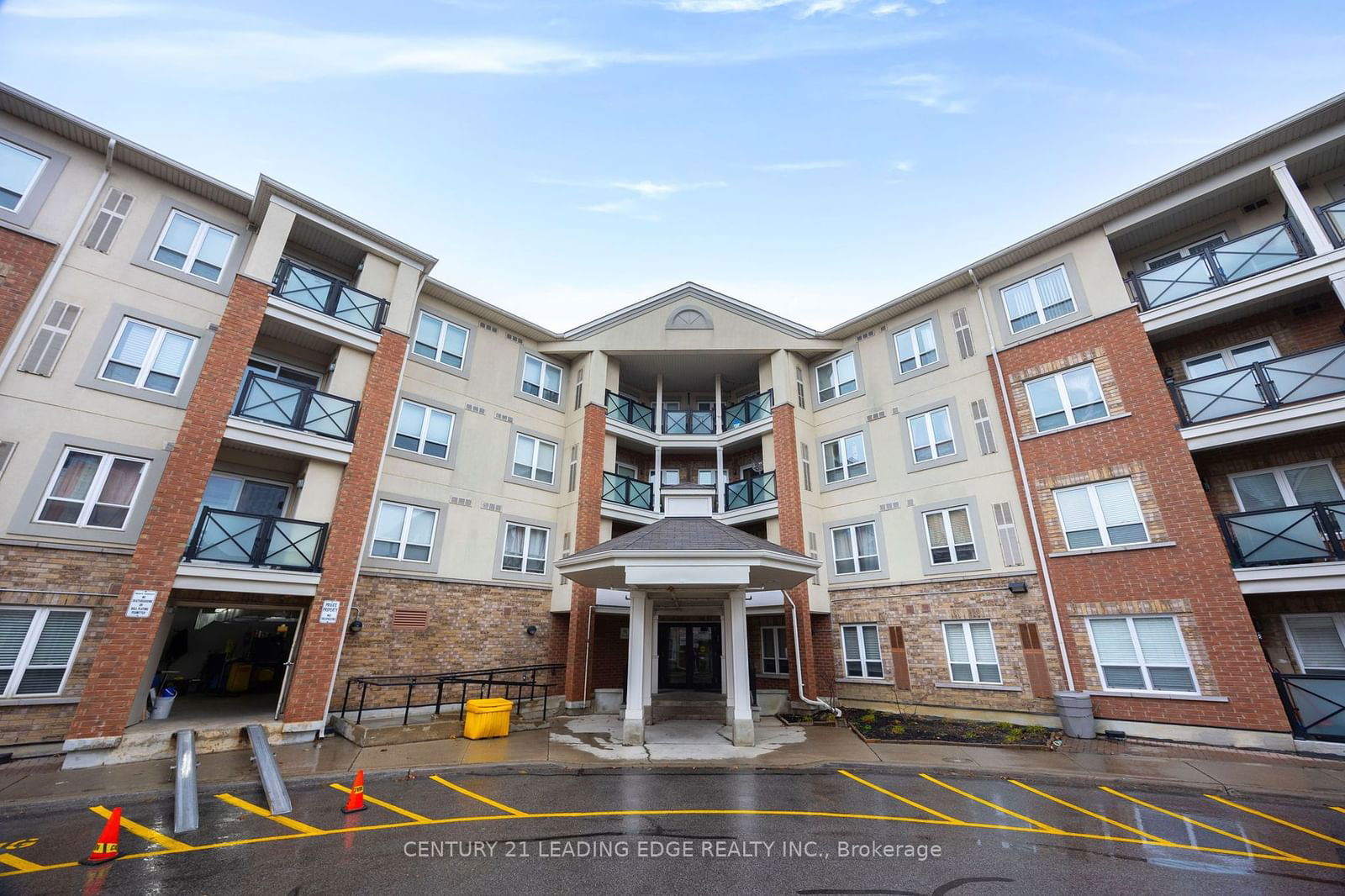 Condo leased at 222-60 Mendelssohn Street, Toronto, Clairlea-Birchmount, M1L 0G9 - MLS: E11894961