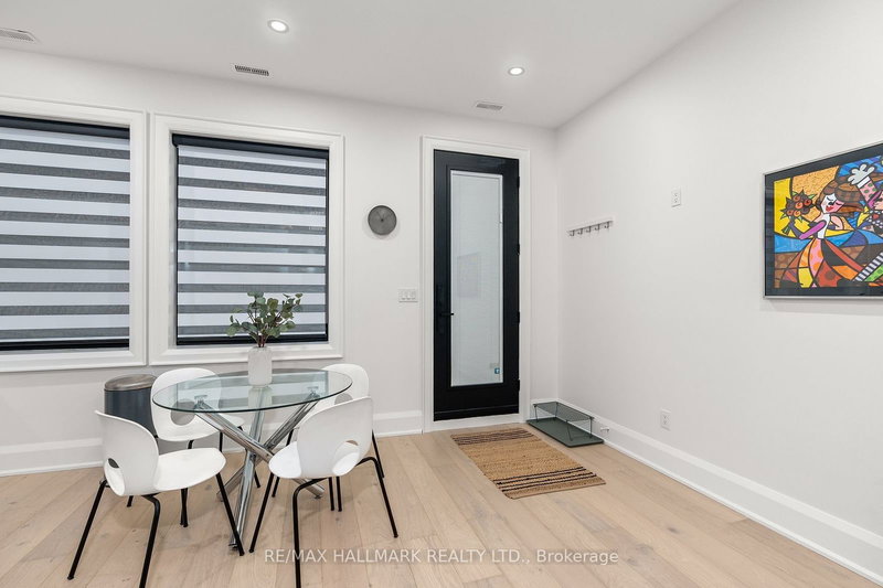 LOWER - 12 Glenside Ave, Toronto, M4L 2T5 | Image 2