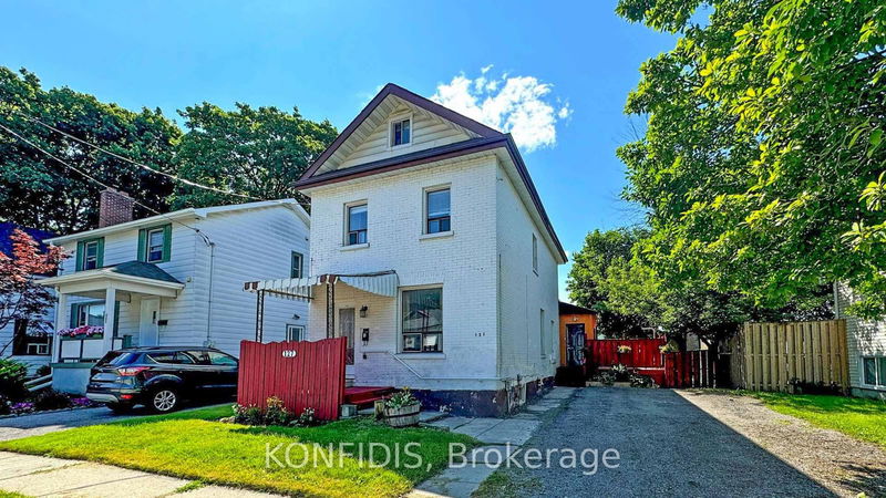 home for lease on Unit 1-127 Summer Street
