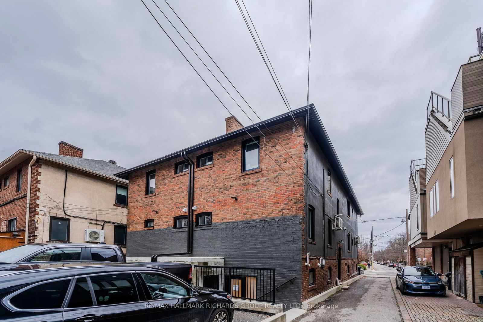 Semi-Detached House leased at Lower-20 Wineva Avenue, Toronto, The Beaches, M4E 2S9 - MLS: E11895380