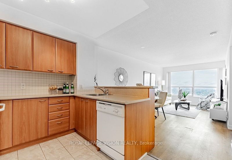 Condo for lease at 3308-38 Lee Centre Drive, Toronto, Woburn, M1H 3J7 - MLS: E11895533