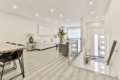Unit Main — 23 Pitt Ave, Toronto - Clairlea-Birchmount image-0-2