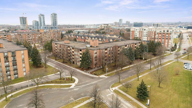 Unit 509 — 1525 Diefenbaker Crt, Pickering - Town Centre image-0-0