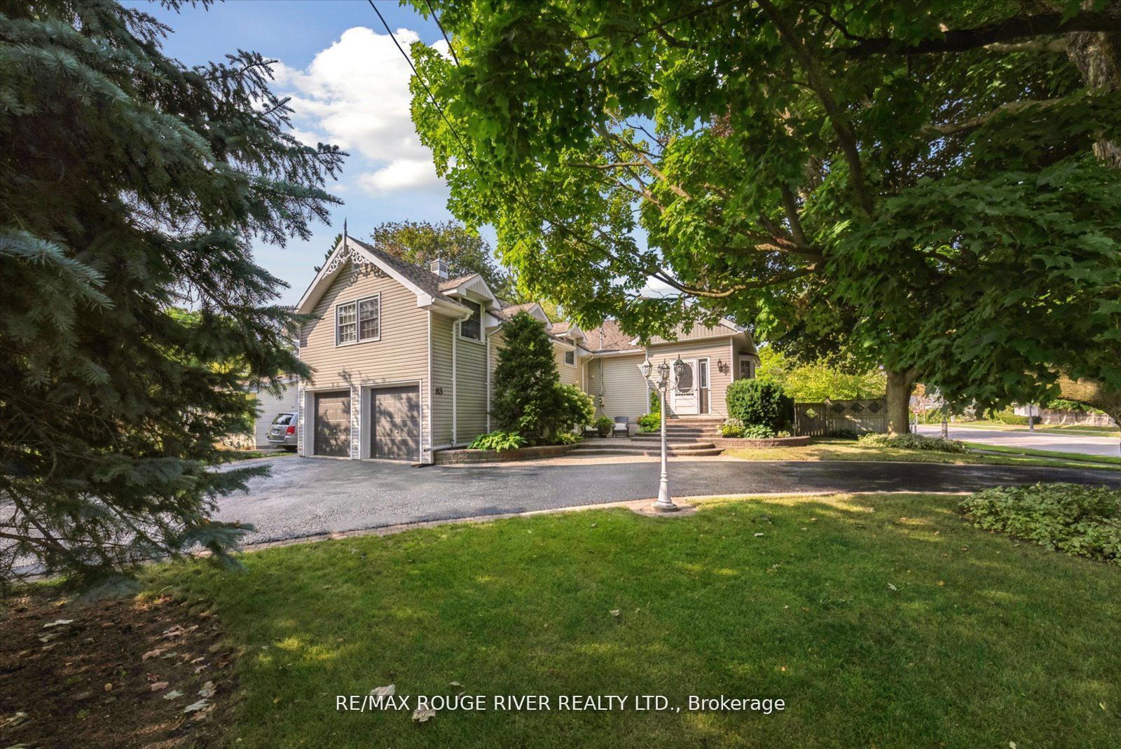 Building in 83 Cassels Road