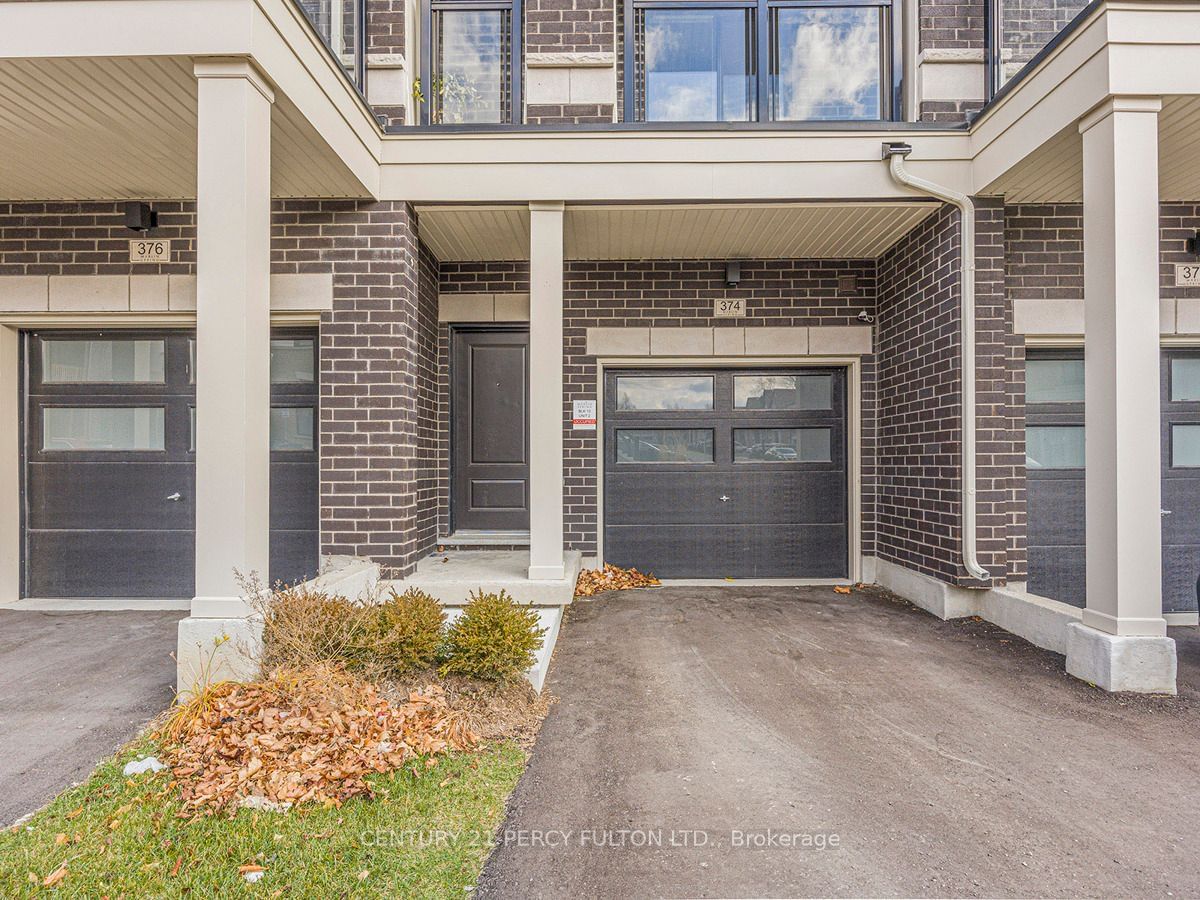 Townhouse leased at 374 Okanagan Path, Oshawa, Donevan, L1H 0A7 - MLS: E11897825