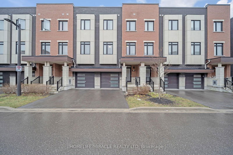 home for sale on 948 kicking horse Path N