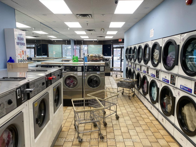 5A - 3430 Finch Ave E, Toronto, M1W 2R5 | Image 3