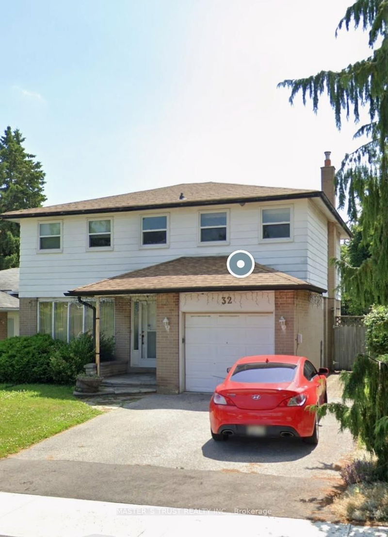 home for lease on 32 Misthollow Square