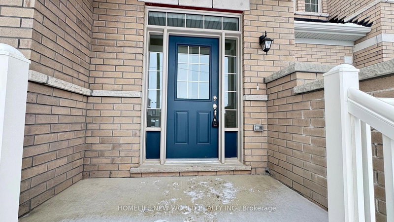 2865 Albatross Way, Pickering, L1X 0P6 | Image 2