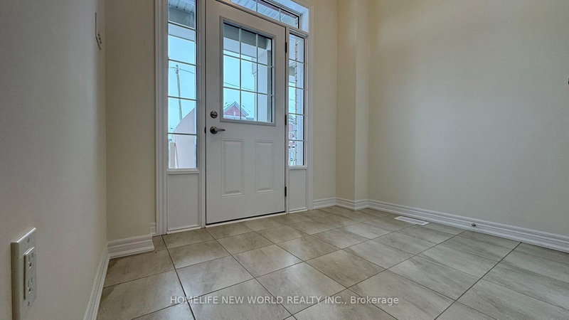 2865 Albatross Way, Pickering, L1X 0P6 | Image 3