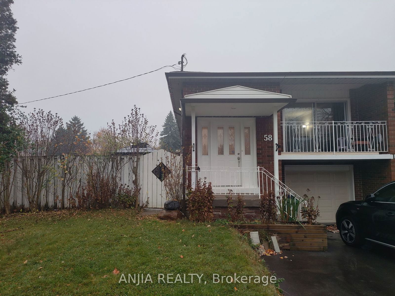 Building at 58 Kitchener Road, Toronto, West Hill