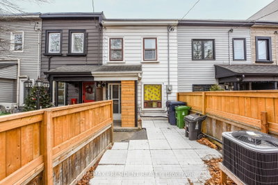 23 Myrtle Avenue — photo 2
