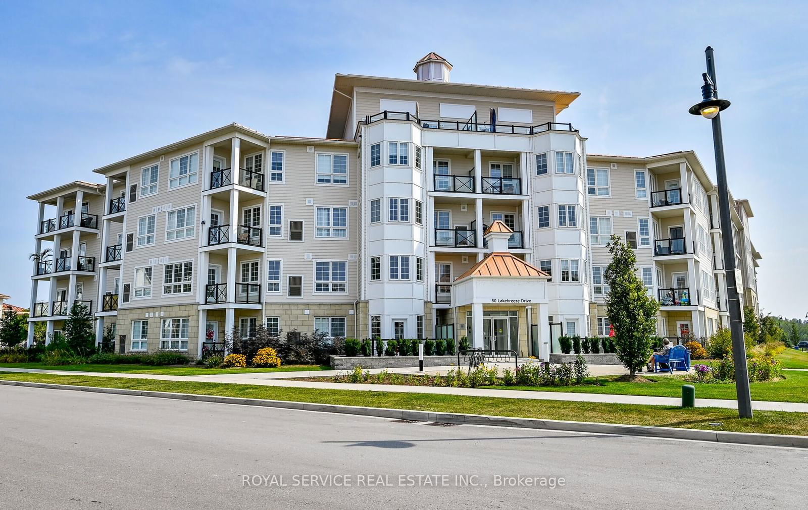 Condo for sale at 127-50 Lakebreeze Drive, Clarington, Newcastle, L1B 0V9 - MLS: E11903896