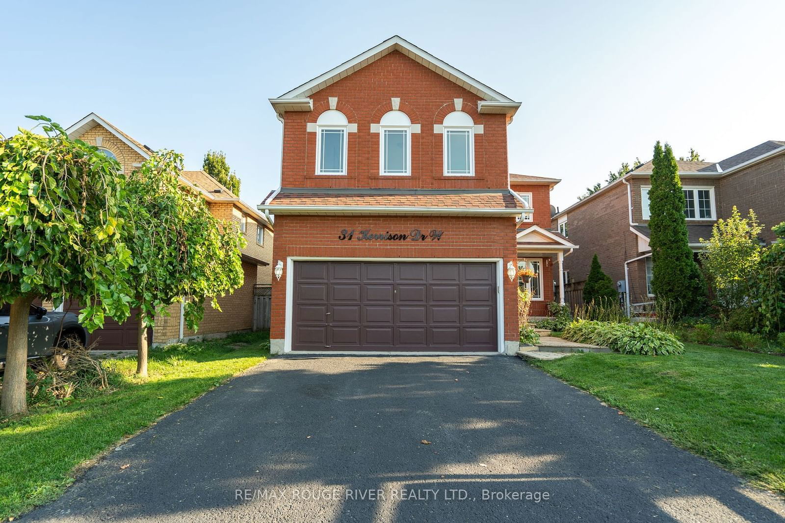 Detached House sold at 31 Kerrison Drive, Ajax, Central, L1Z 1K2 - MLS: E11904281