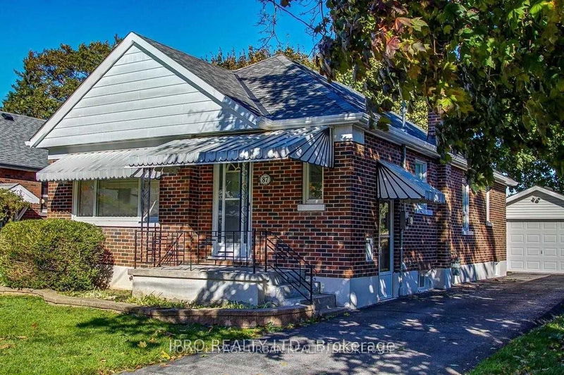 home for lease on 87 Oakes Avenue
