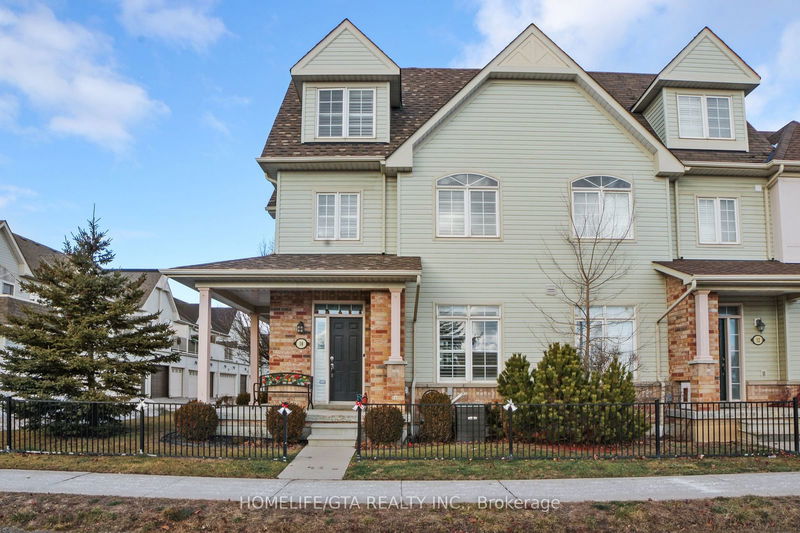 home for lease on 10 Wicker Park Way