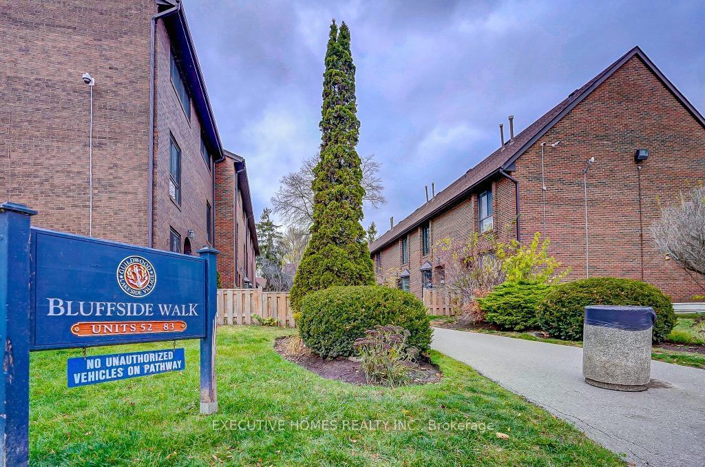 Townhouse for sale at 81-28 Livingston Road, Toronto, Guildwood, M1E 4S4 - MLS: E11905912