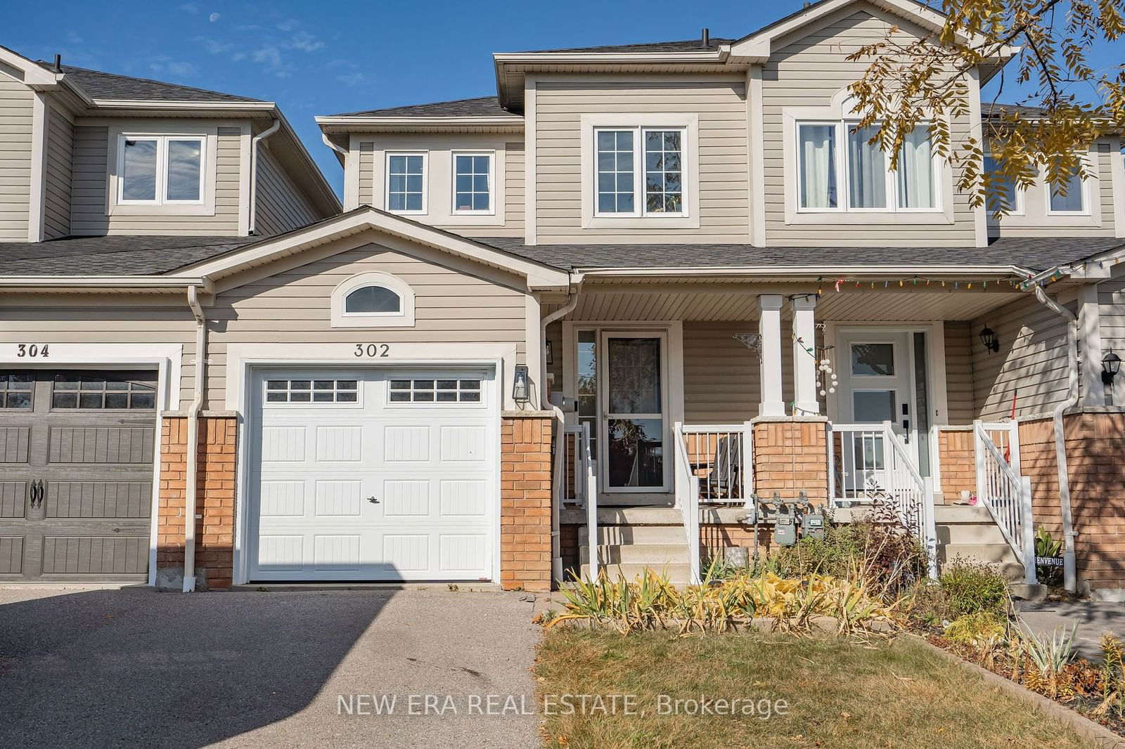 Townhouse leased at 302 Swindells Street, Clarington, Bowmanville, L1C 5G9 - MLS: E11906528