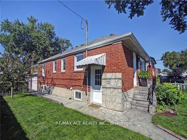 Detached House for lease at Bsmt-50 Jeavons Avenue, Toronto, Clairlea-Birchmount, M1K 1T2 - MLS: E11906560