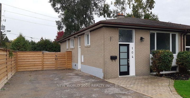 home for lease on Basemen-104 Billingsgate Crescent N