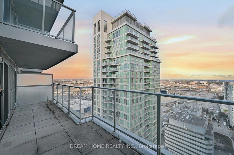 home for lease on Lph04-60 Town Centre Court