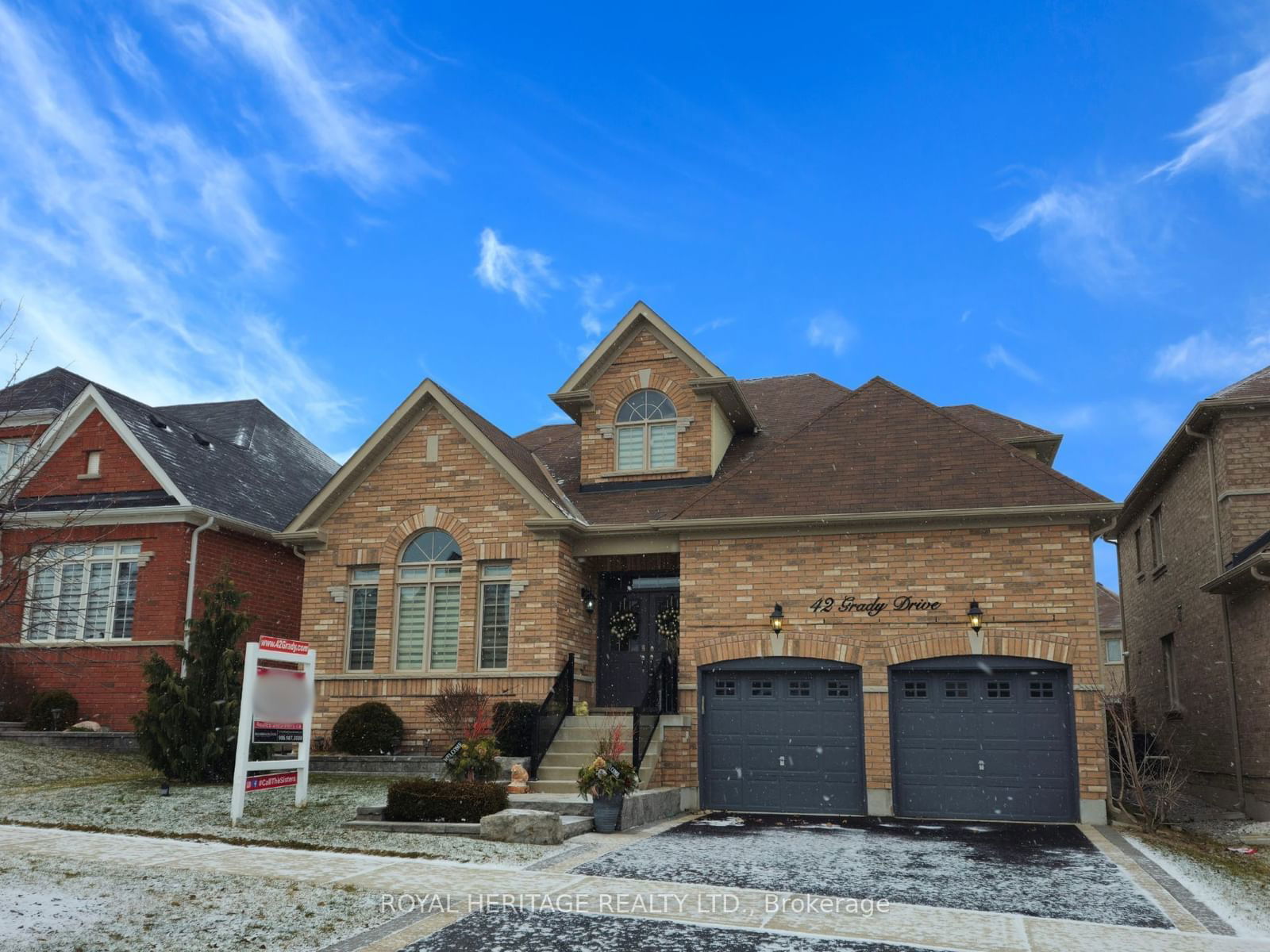 Detached House sold at 42 Grady Drive, Clarington, Newcastle, L1B 1G9 - MLS: E11908032