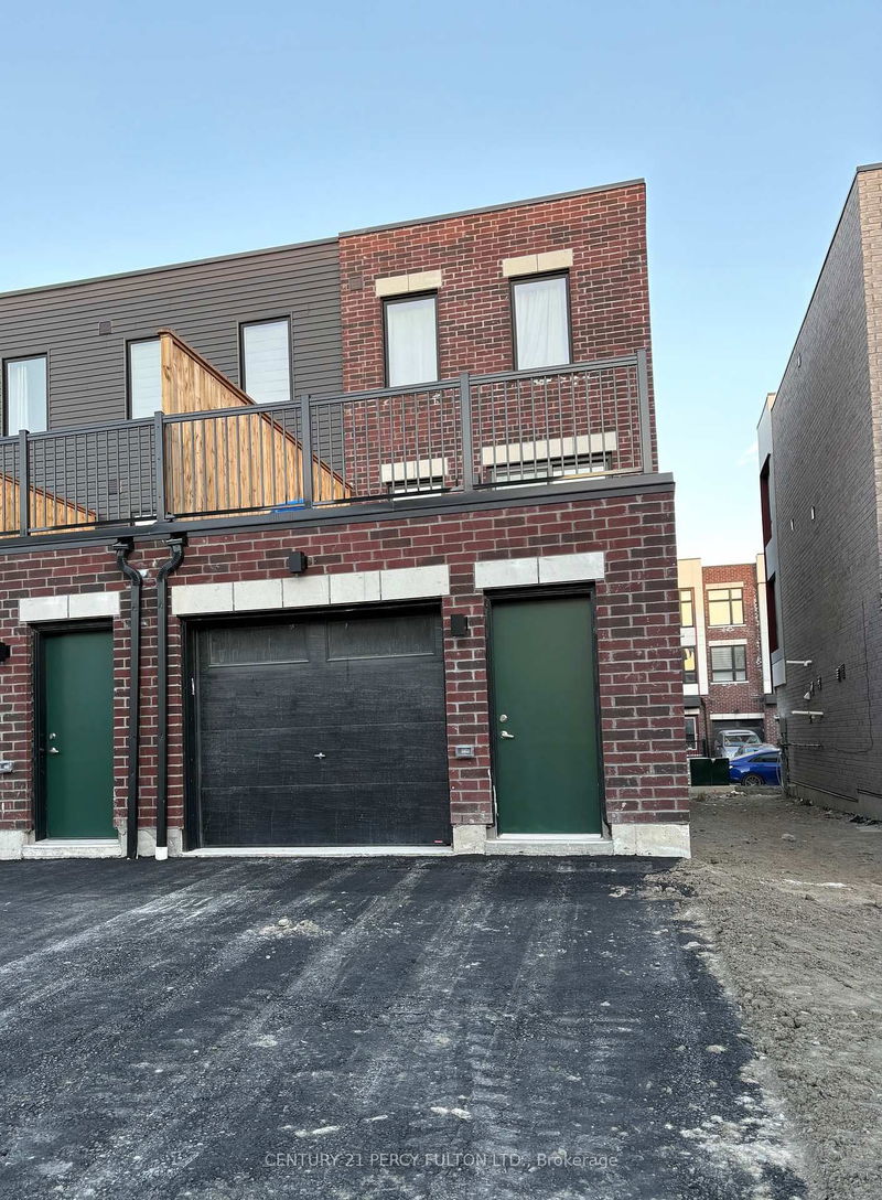 home for lease on 22 Bateson Street
