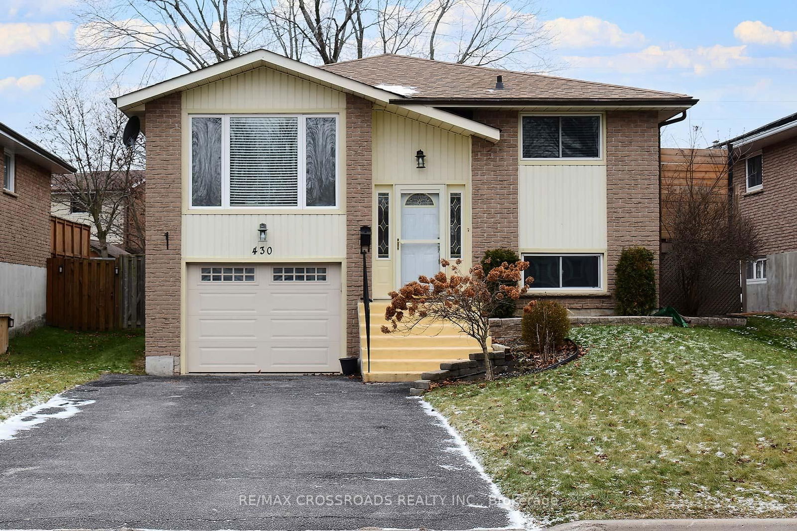 Detached House sold at 430 Paddington Crescent, Oshawa, Centennial, L1G 7P4 - MLS: E11909396