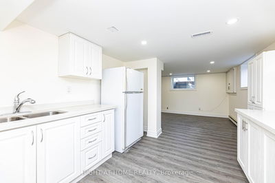 Unit Lower — 611 Bond St, Oshawa - Eastdale image-0-4