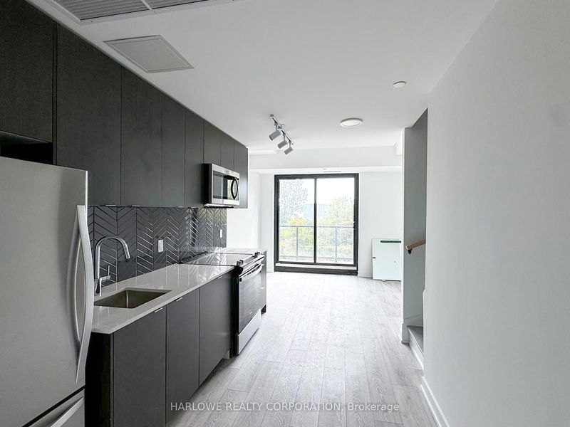 home for lease on 186 F-1608 Charles Street