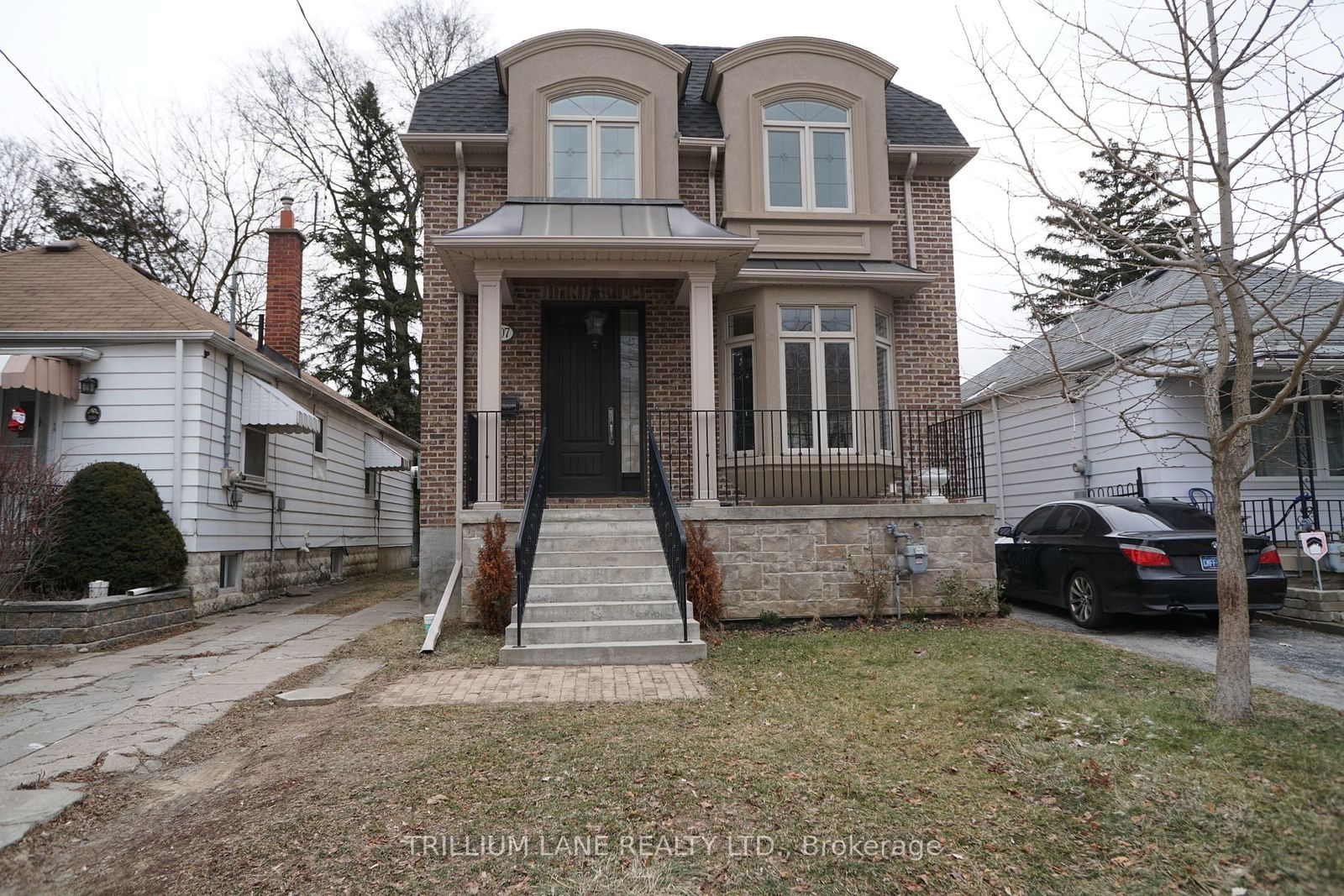 Detached House leased at 107 Cadorna Avenue, Toronto, East York, M4J 3X3 - MLS: E11911313