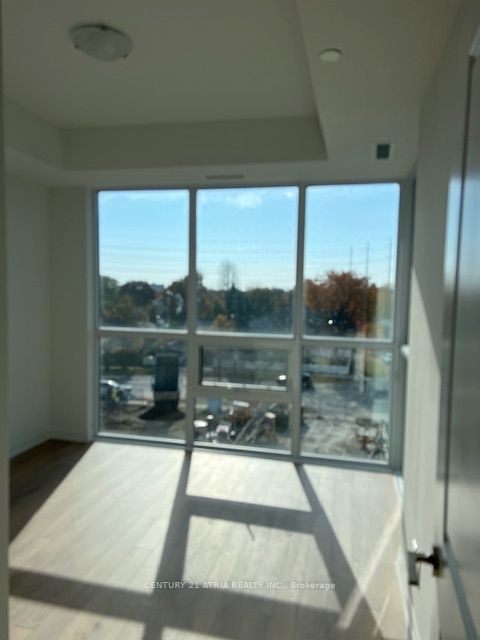 home for lease on 410-10 Meadowglen Place