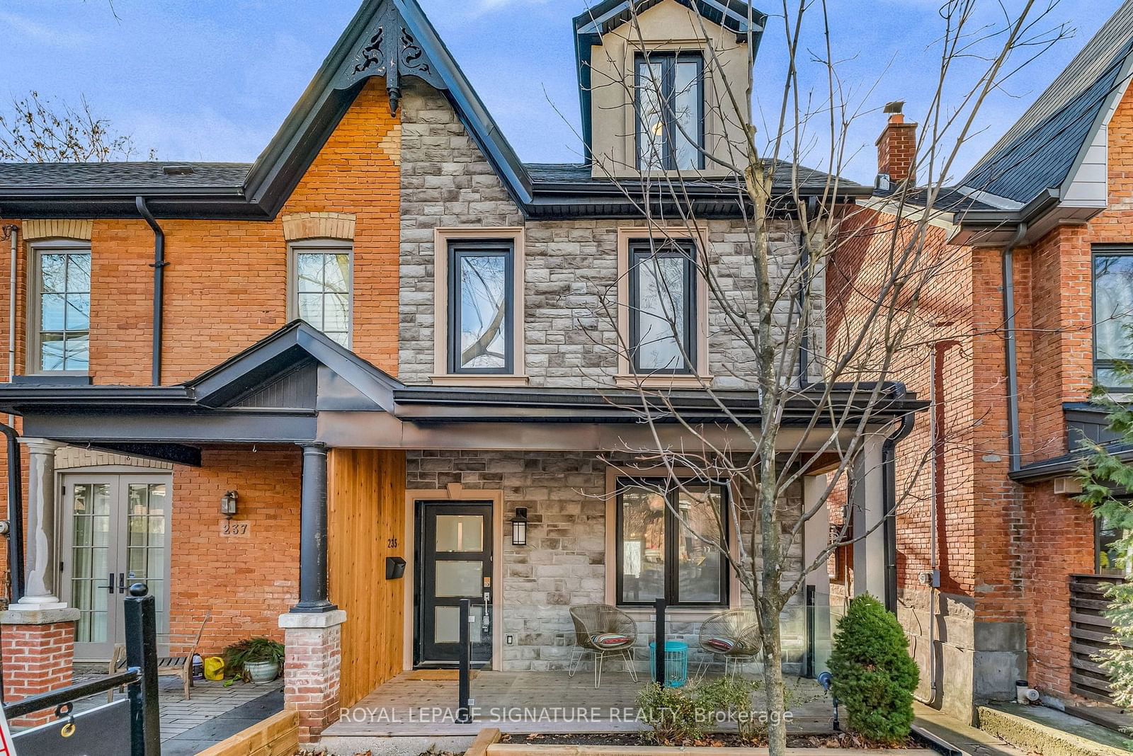 Townhouse for sale at 235 Bain Avenue, Toronto, North Riverdale, M4K 1G2 - MLS: E11912004