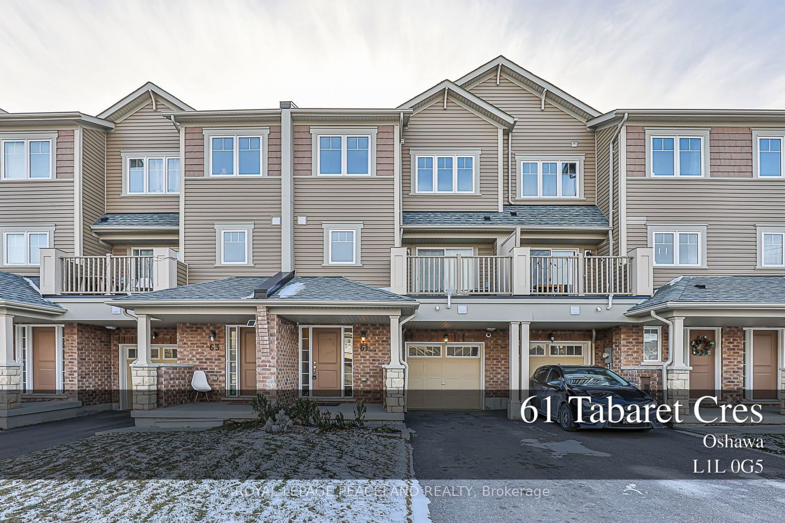 Townhouse for lease at 61 Tabaret Crescent, Oshawa, Windfields, L1L 0G5 - MLS: E11912334