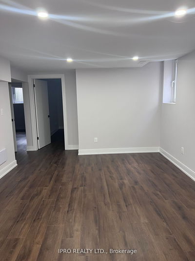 Unit Bsmt — 117 Ribblesdale Dr, Whitby - Pringle Creek image-0-4