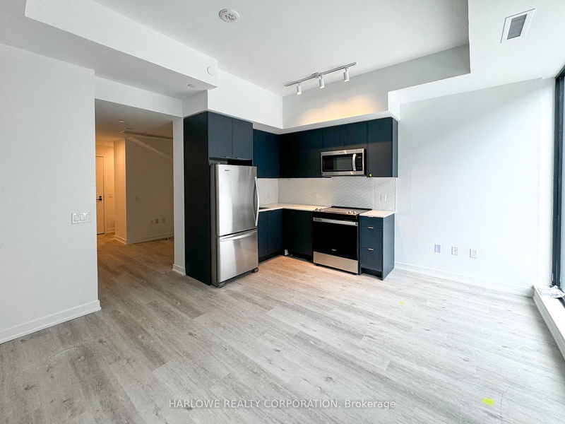 home for lease on 112 B-1604 Charles Street